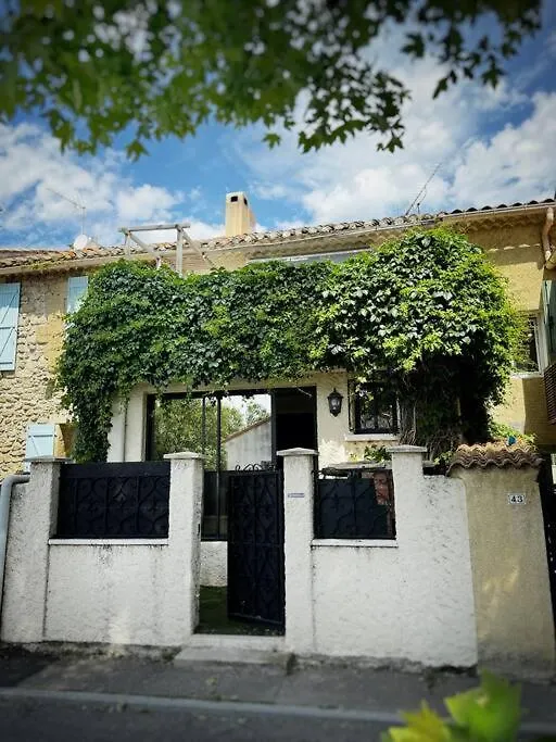 La Dolce Casa - Centre Lamanon 0*,
